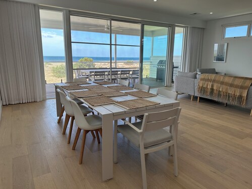 On Point- 5 bedroom modern beachfront holiday home - Off peak special!