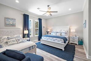 6 bedrooms, iron/ironing board, travel crib, WiFi - Waterfront Escape w/ Pool, Boat Dock & Great Views (Jamaica Beach)