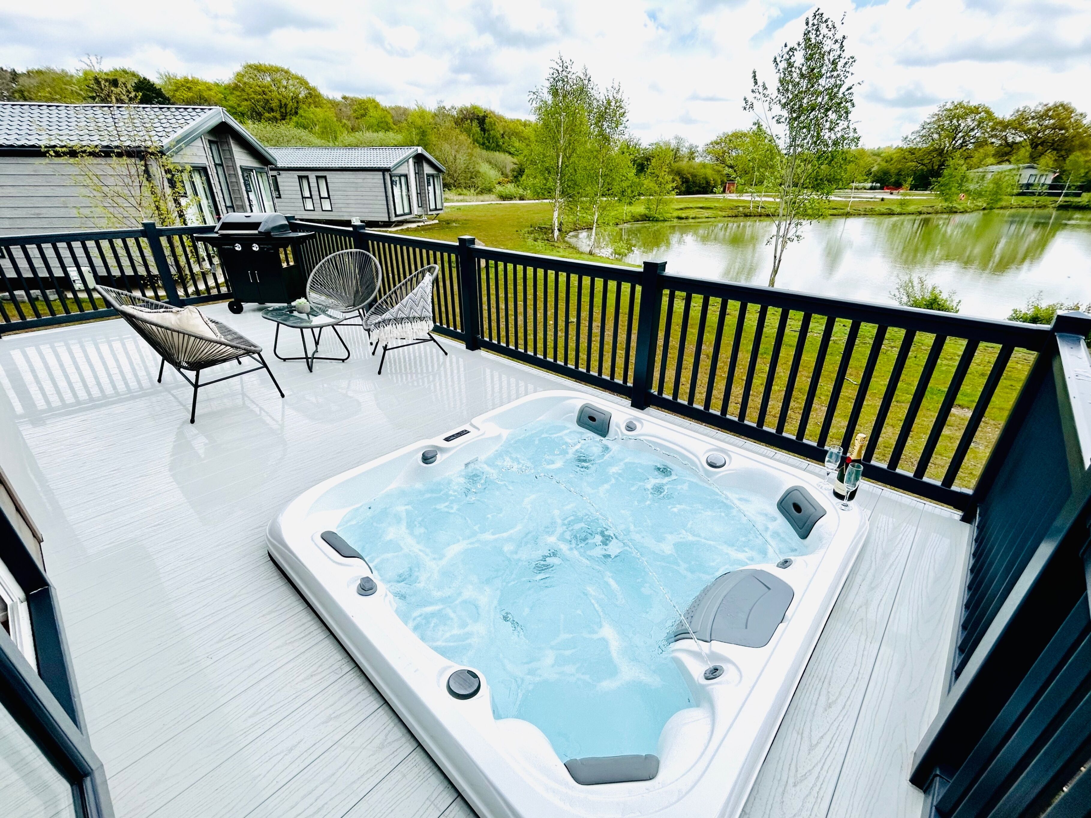 小屋 | 露台/庭院