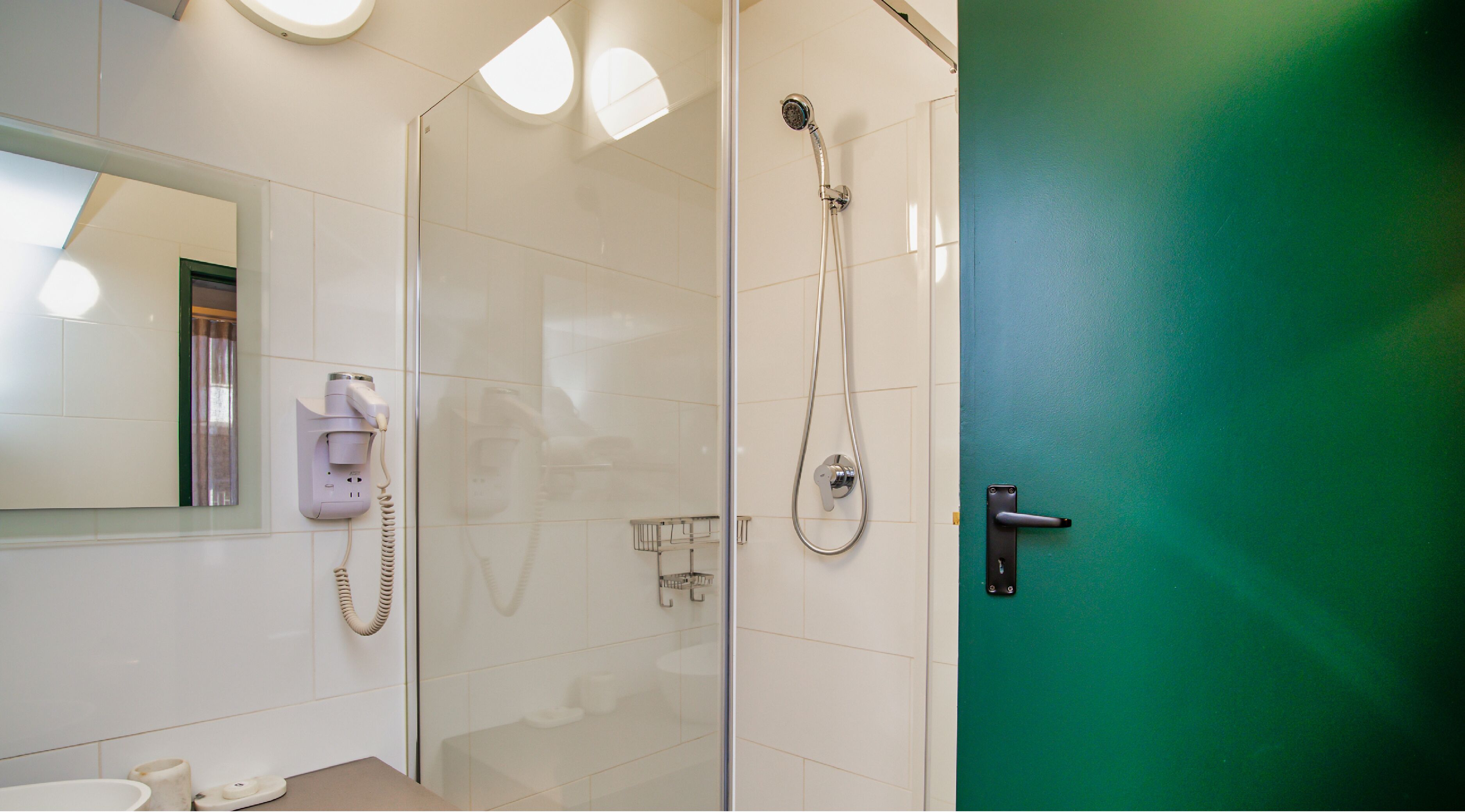 Photo - 9 On Barrack