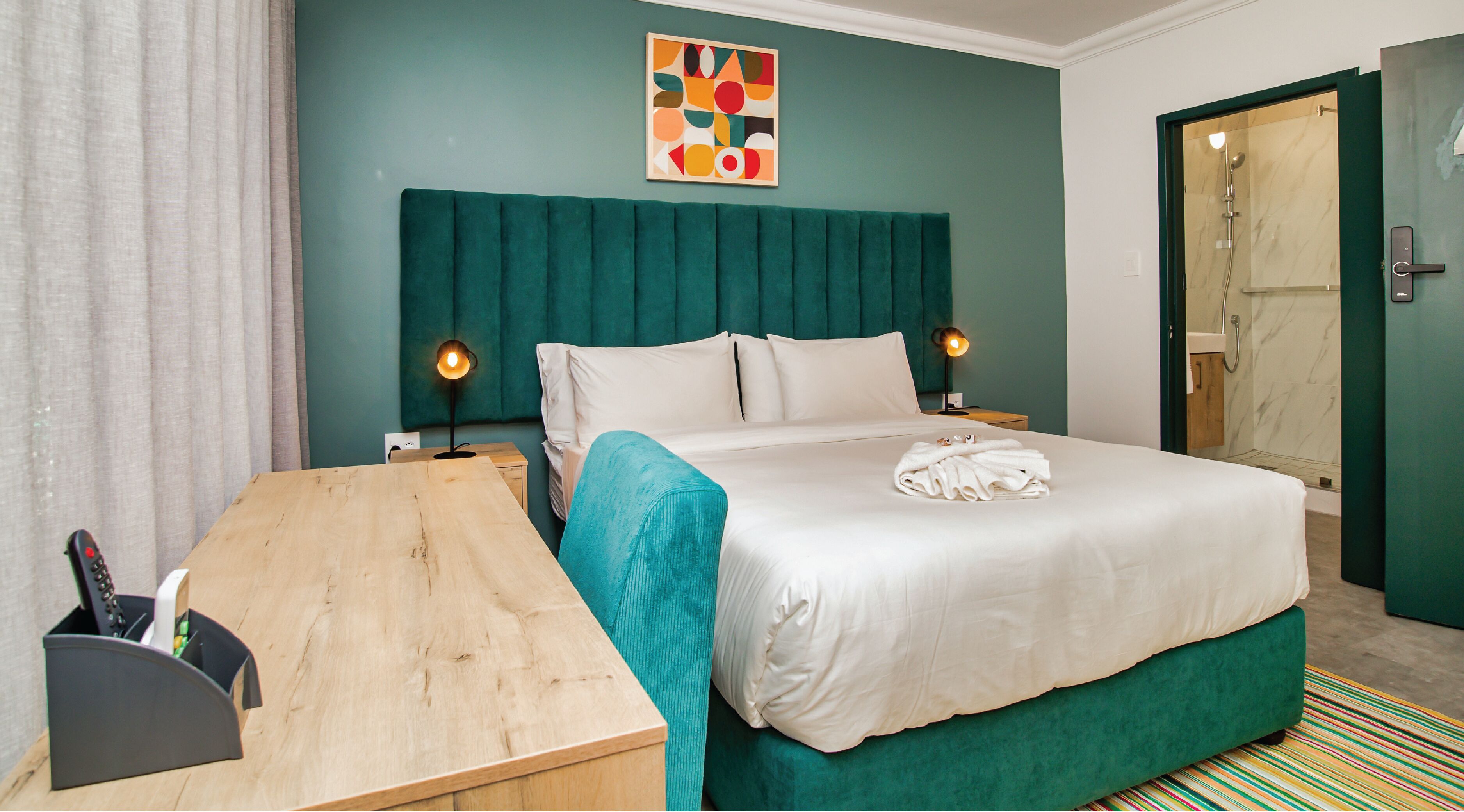 Photo - 9 On Barrack