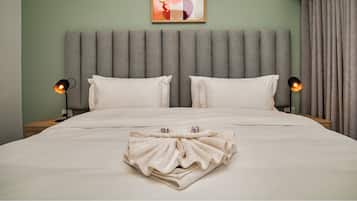 Superior Double or Twin Room, Non Smoking | In-room safe, desk, laptop workspace, blackout drapes