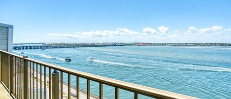 Condo, 3 Bedrooms | Property grounds