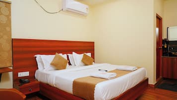 Superior Room | Memory foam beds, minibar, soundproofing, free WiFi