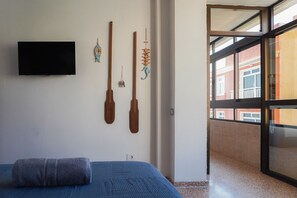 Iron/ironing board, travel cot, free WiFi, bed sheets