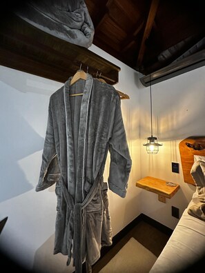 Chalet Deluxe, 1 trÚs grand lit, vue sur la montagne | 1 chambre, draps en coton égyptien, literie de qualité, minibar