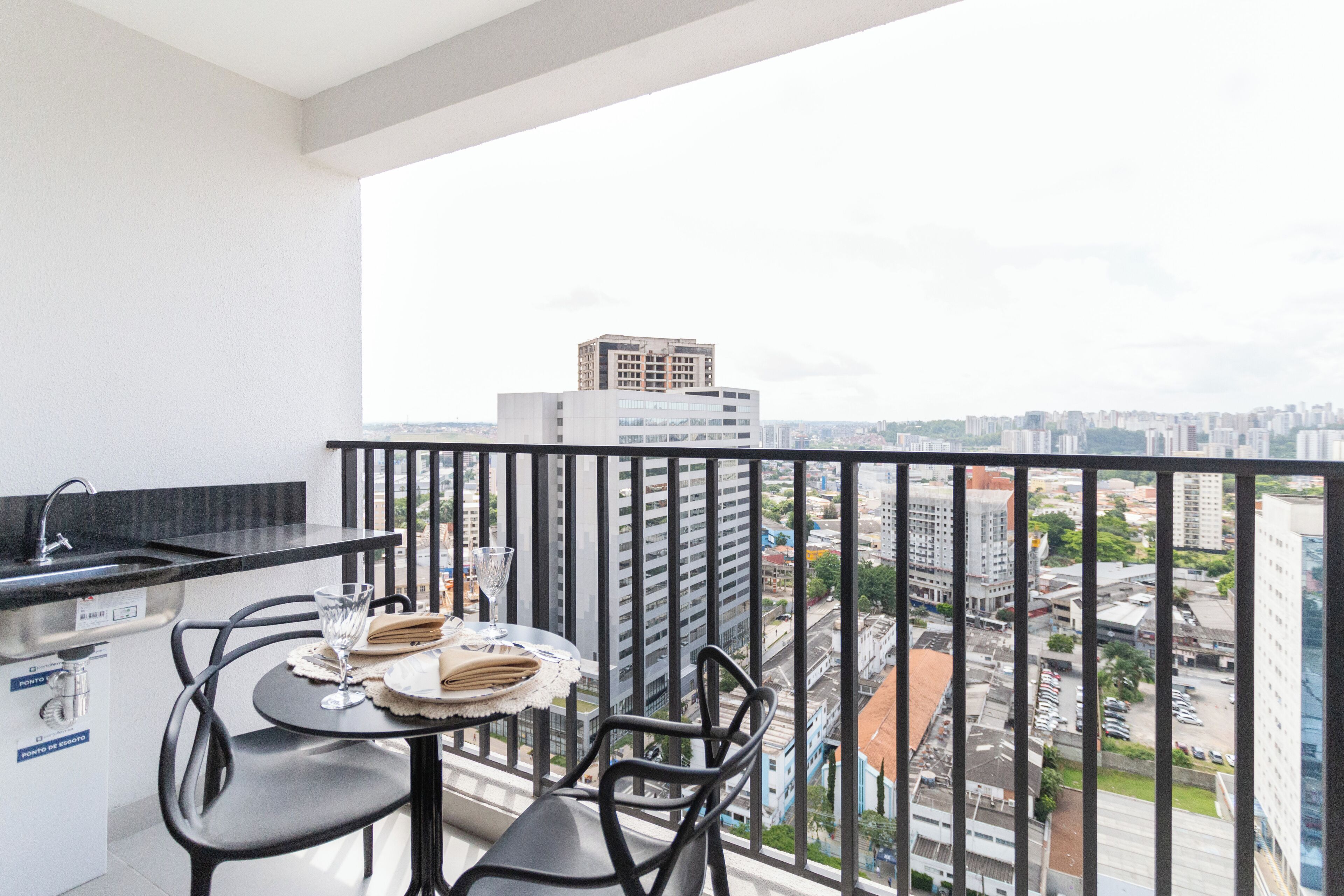 Studio | Lanai (Veranda)