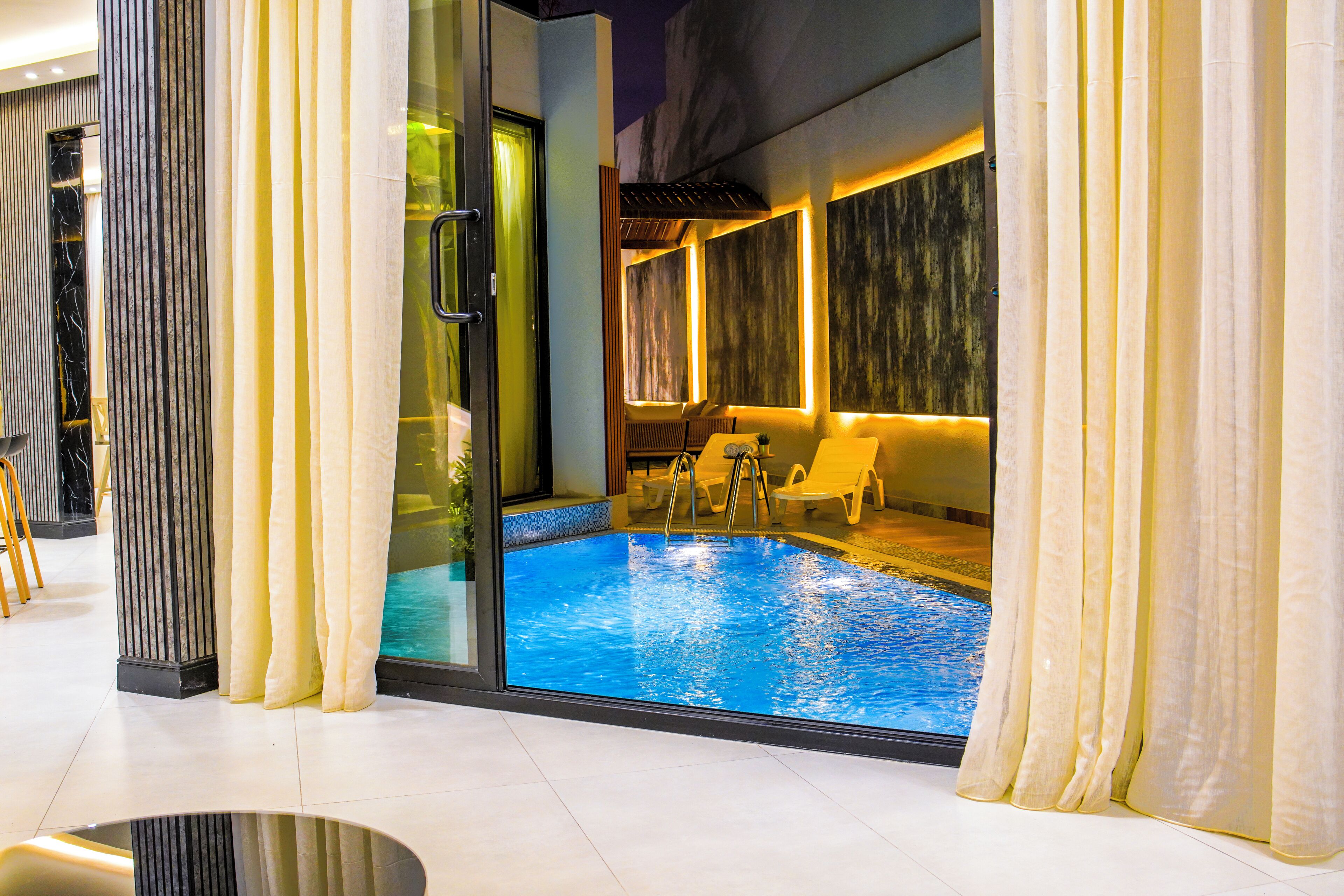 Premium Villa1, 2 Bedrooms, Pool View | Terrace/patio