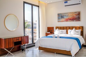 Elite Villa, 2 Bedrooms, Pool View | Premium bedding, down comforters, pillowtop beds, minibar