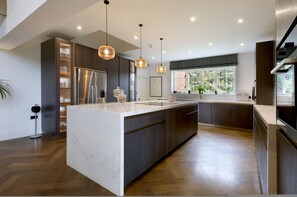 Villa | 5 habitaciones y escritorio