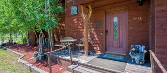 Comfortable Home Just 20 Min from Wolf Creek!