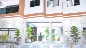 مدخل المنشأة