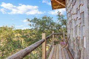 Property grounds - Charming Treehouse Stay Near Lake & Stargazing (Lampasas)