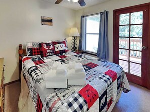 6 bedrooms, internet, bed sheets