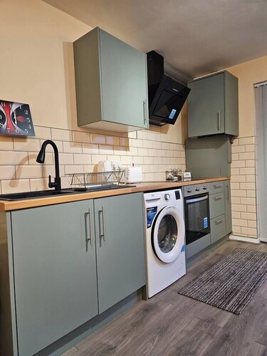 Clover Corner - 1-Bedroom Flat