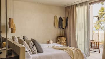 Superior Villa, 3 Bedrooms | Desk, laptop workspace, free WiFi