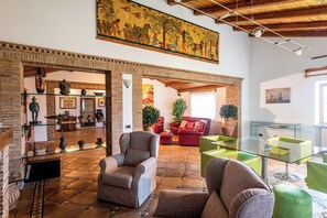 Interior - Villa Abaton: Enchanting Etruscan Villa with Sea View, one hour from Rome (Cerveteri)