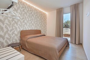 3 Schlafzimmer, Zimmersafe, Bügeleisen/Bügelbrett, Reisekinderbett