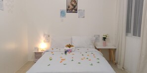 1 bedroom, WiFi, bed sheets