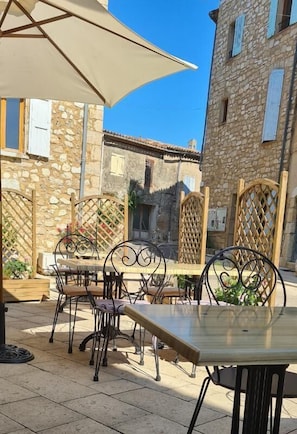 Exterior - Auberge de Baudinard (Baudinard-sur-Verdon)