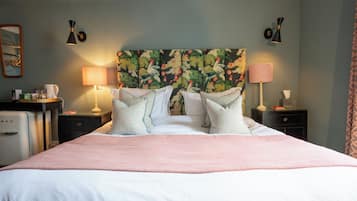 Deluxe Double or Twin Room, City View