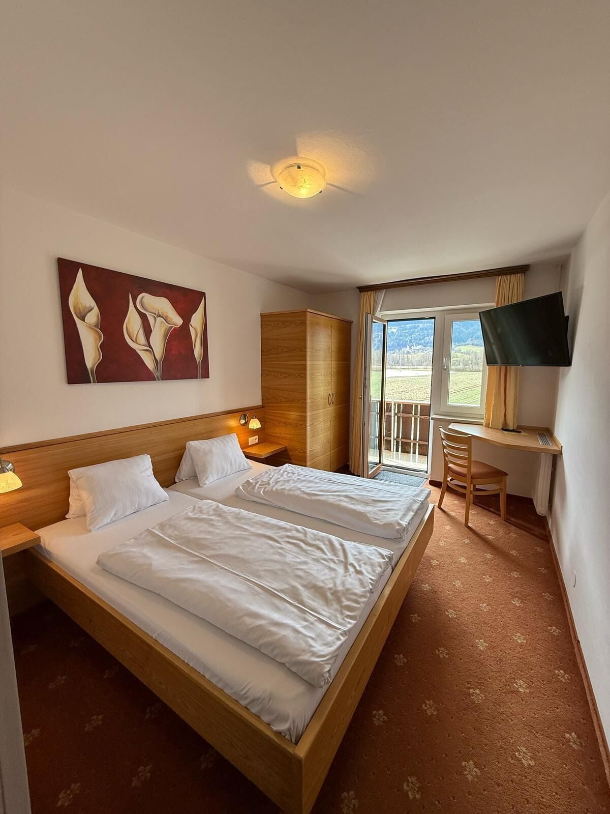 Economy-Doppelzimmer, Balkon, Bergblick