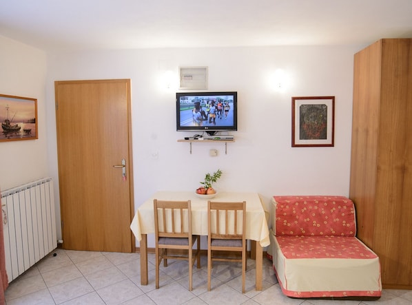 1 chambre, lits bébé (en supplément)