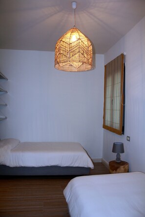 Villa, Sea View | 4 bedrooms, in-room safe, free WiFi