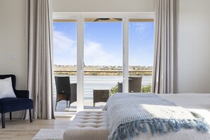 6 soverom, strykejern/-brett, reiseseng for barn og wi-fi (inkludert)