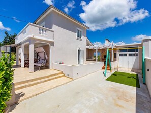 House (Two Bedroom Holiday Home) | Exterior