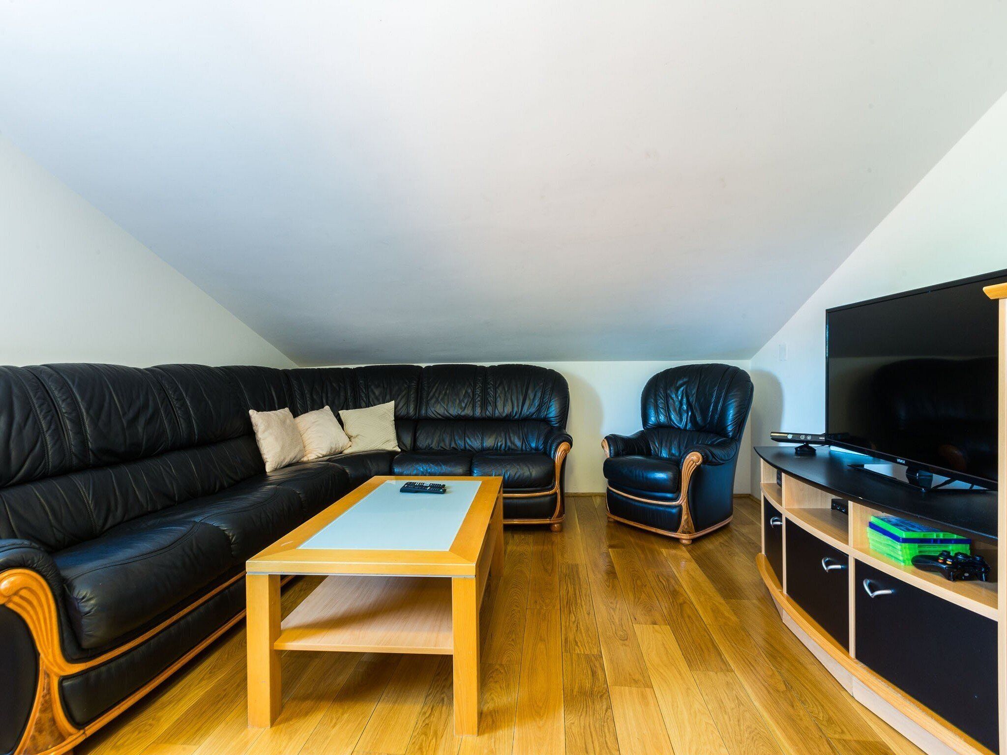 Villa (Four Bedroom Villa) | Living room | 32-inch flat-screen TV with satellite channels