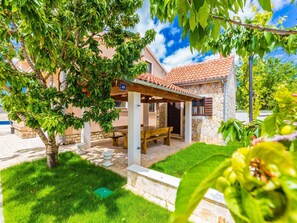 Villa (Four Bedroom Villa) | Exterior