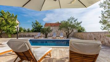 Villa (Four Bedroom Villa) | Pool