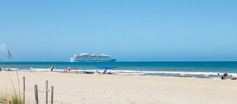 Lola's on the Beach - Cape Canaveral, FL.