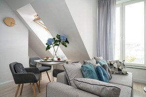 Individually decorated, iron/ironing board, free WiFi, bed sheets - Apartamenty Kazamaty Old Town Wroclaw (Wroclaw)