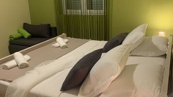 Apartment (One Bedroom Apartment 4) | 8 bedrooms, cribs/infant beds, free WiFi