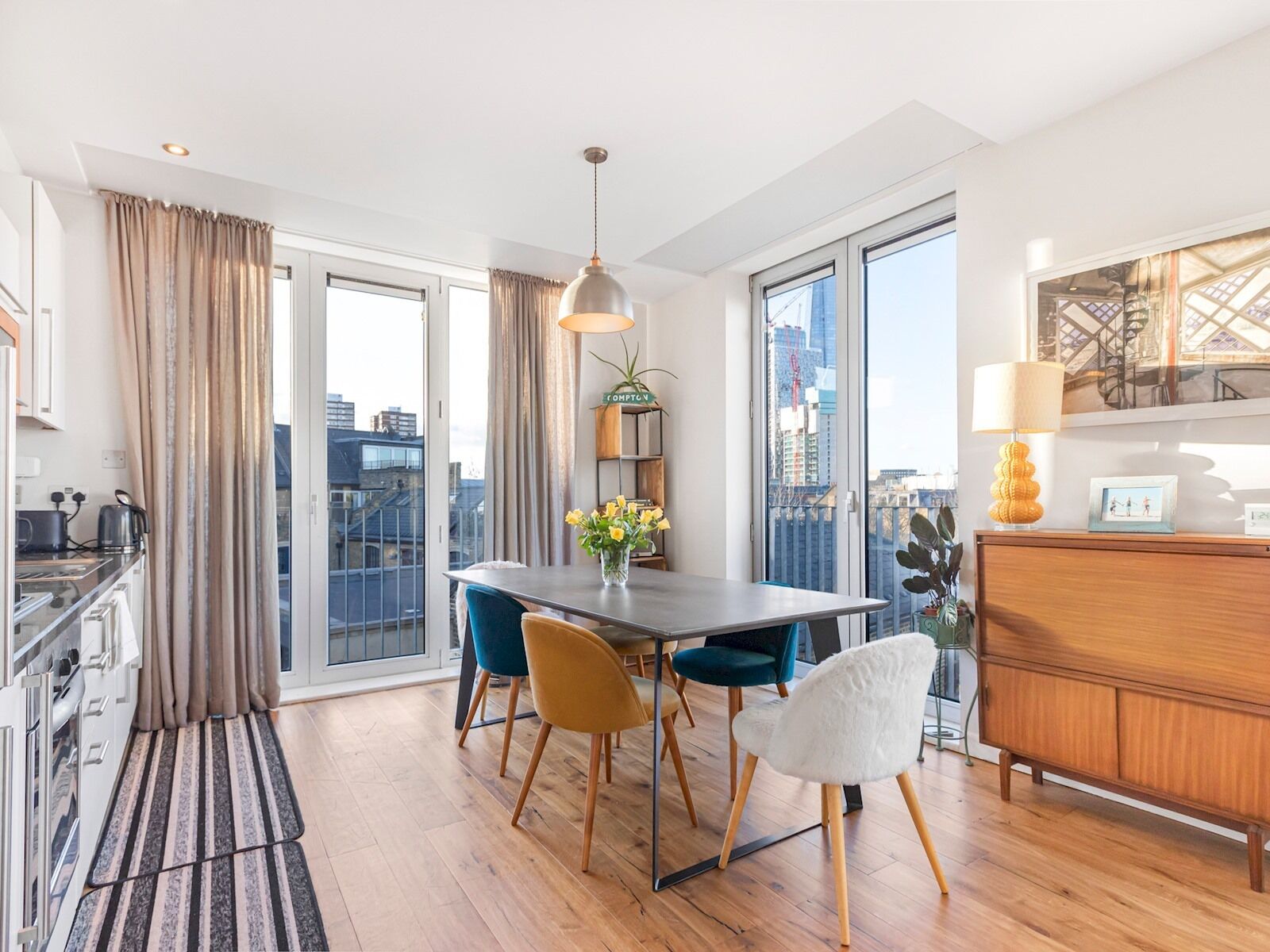 Fridge, oven, dishwasher, toaster