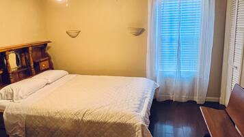 3 bedrooms, WiFi, bed sheets