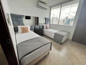 Iron/ironing board, WiFi, bed sheets