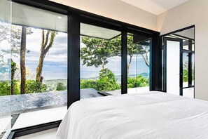 5 Schlafzimmer, Bügeleisen/Bügelbrett, Reisekinderbett, kostenloses WLAN