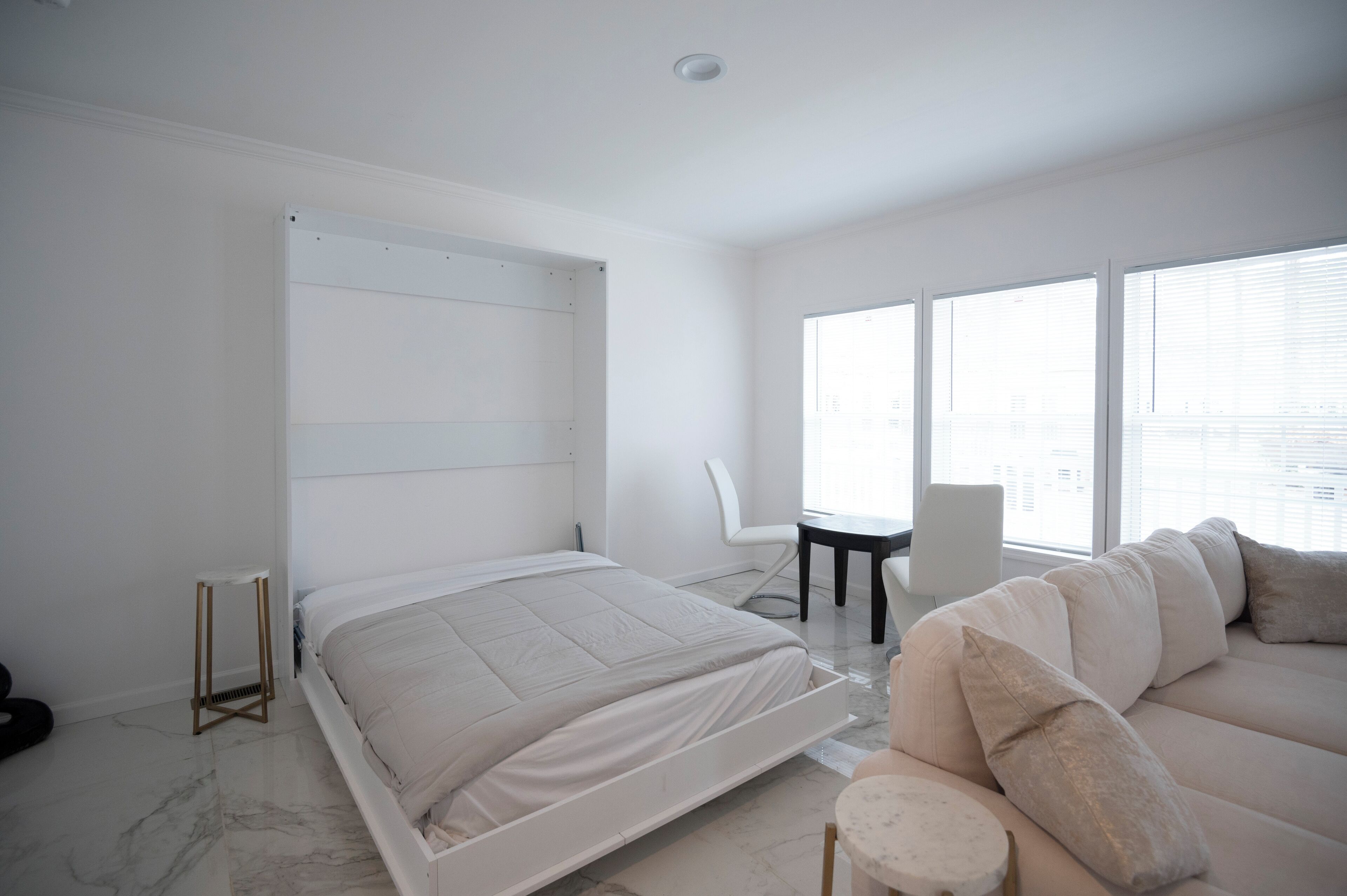 1 bedroom, desk, iron/ironing board, WiFi