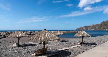 Central Rooftop Studio |TerraceSea Caldeirão Verde