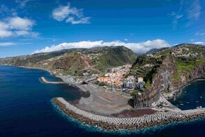 Aerial view - Central Rooftop Studio |TerraceSea Caldeirão Verde (Ribeira Brava)