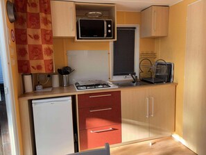 Microwave, oven, stovetop