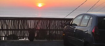 Self Catering Apartment with Sunset Views