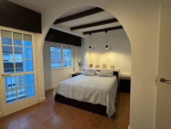 3 bedrooms, iron/ironing board, WiFi, bed sheets - Duplex Horta de Carlota (O Grove)