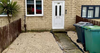 Comfortable 1 Bed Retreat in Batley - Sleeps 3