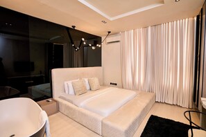 Luxury Apartment, 2 Bedrooms, Non Smoking, Balcony