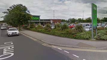 Apartment | Parking | Free self parking