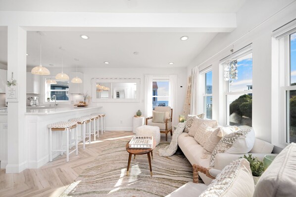 TV, videospill, DVD-spiller og bøker